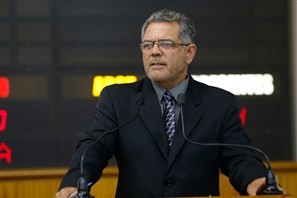 Chico Caiana é eleito presidente da Câmara Municipal de Maringá com 11 votos